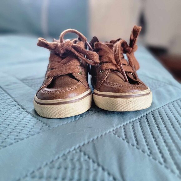 🔥5 FOR $25🔥Cat & Jack Brown High Tops With Zipper - Picture 4 of 7